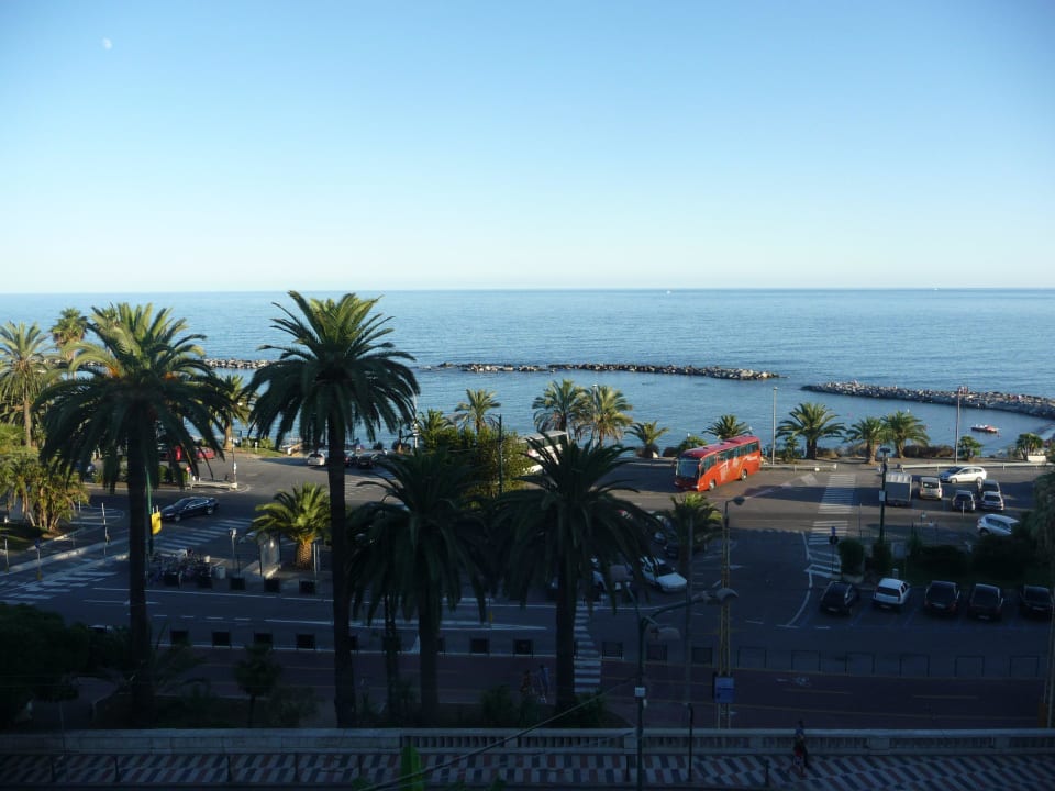 Aus dem Zimmer 303 Hotel De Paris Sanremo