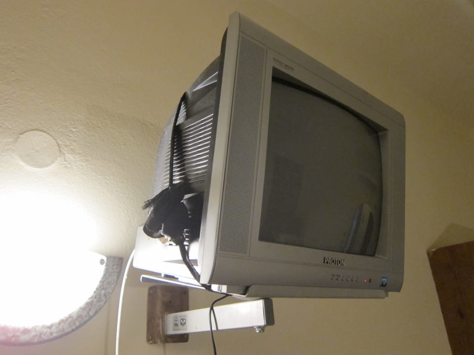 Telewizor przymocowany sznurem Diogenis Blue Palace