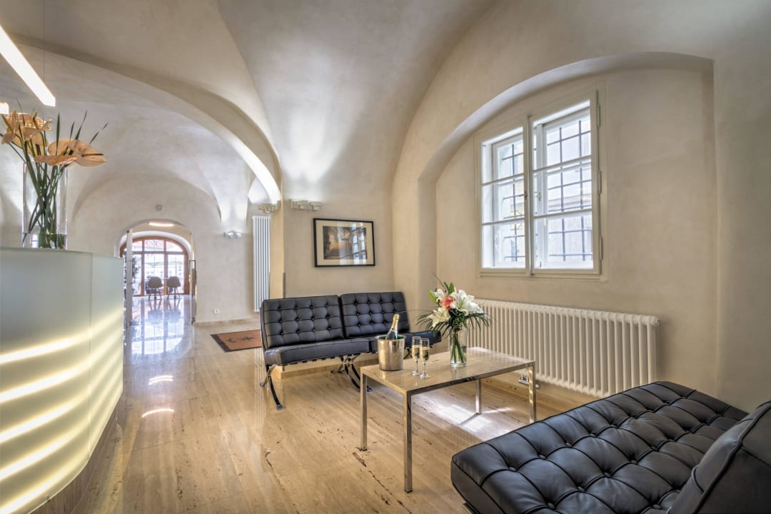 Lobby Hotel Golden Star