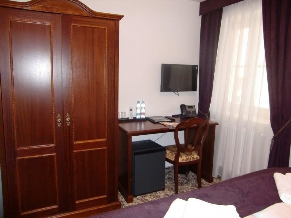 Schreibtisch Hotel Residence Liliova