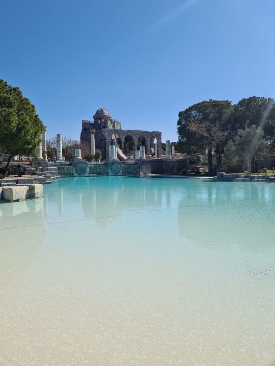 Pool Xanadu Resort Hotel