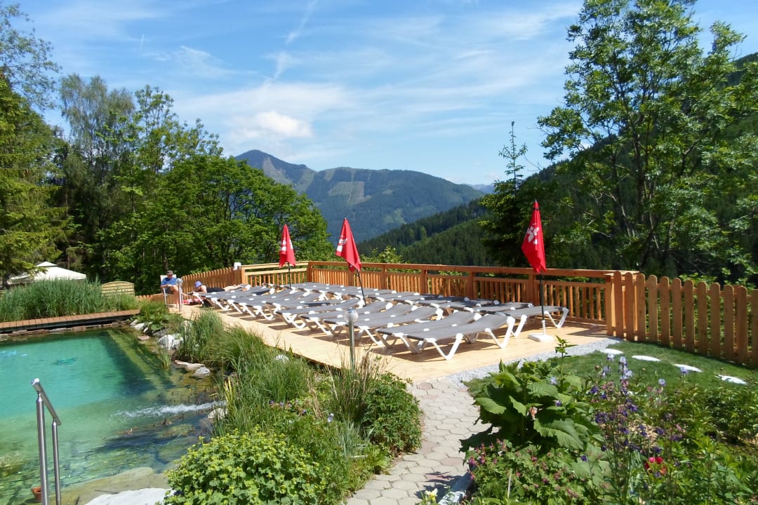 &quot;Natur Schwimmteich&quot; Gartenhotel Daxer (Zell am See