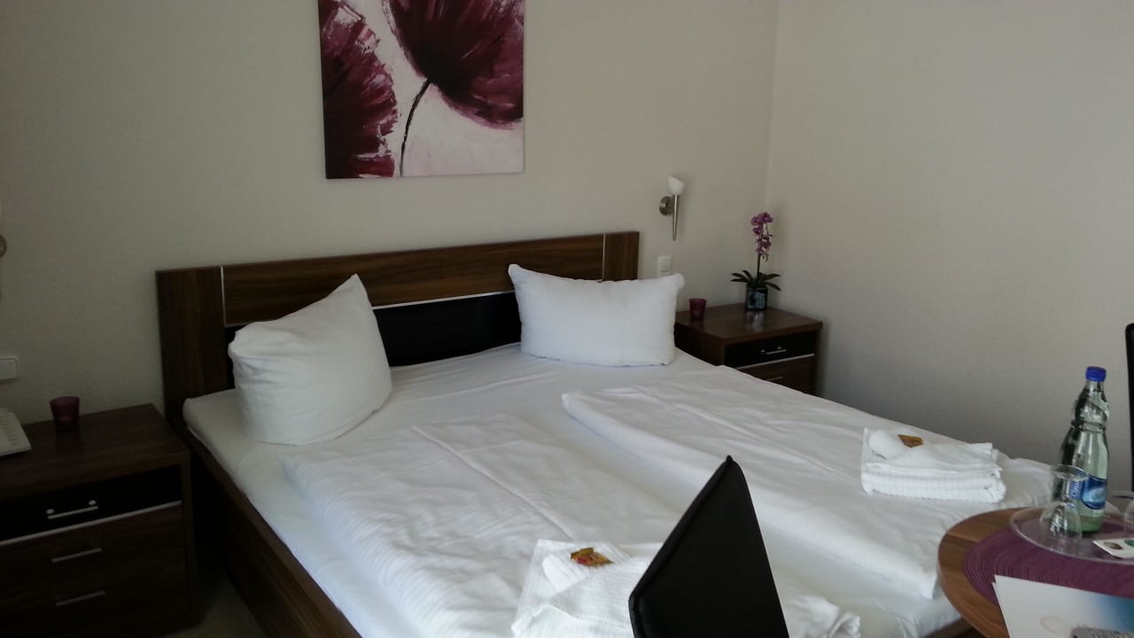 Doppelbett AKZENT Strandresidenz Villa Verdi