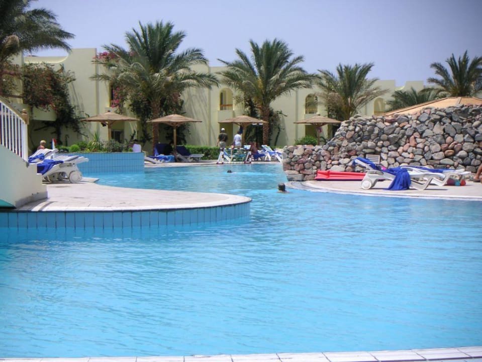 Pool im Palm Beach Palm Beach Resort