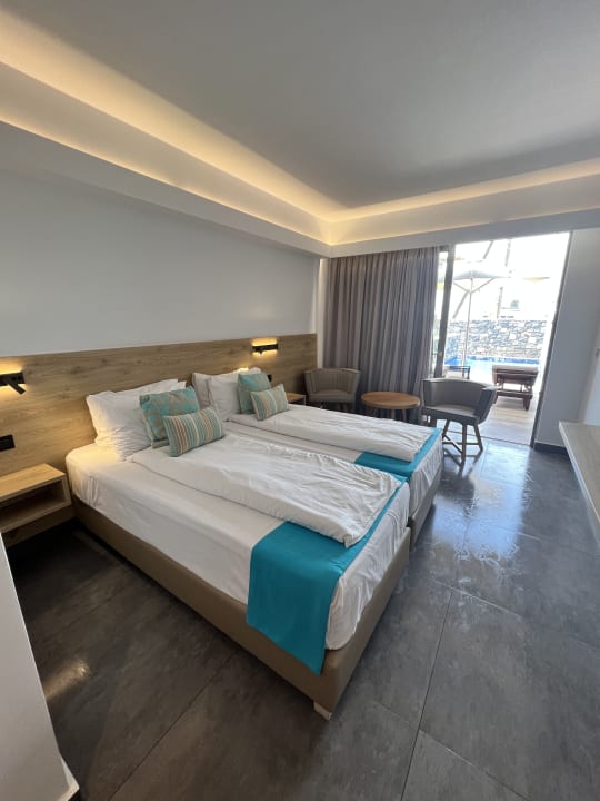 Zimmer Hotel Aphrodite Beach Club