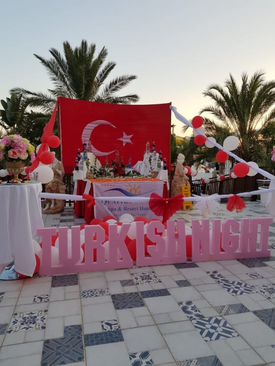 Gastro Quattro Beach Spa & Resort