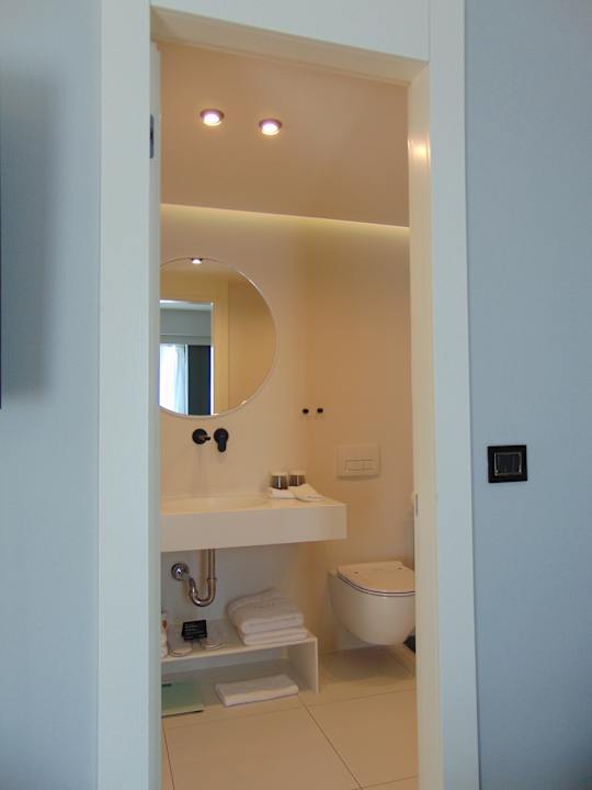 Zimmer Hotel Elisa Tirana, Affiliated by Meliá