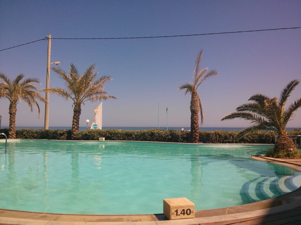 Pool Aegean Pearl