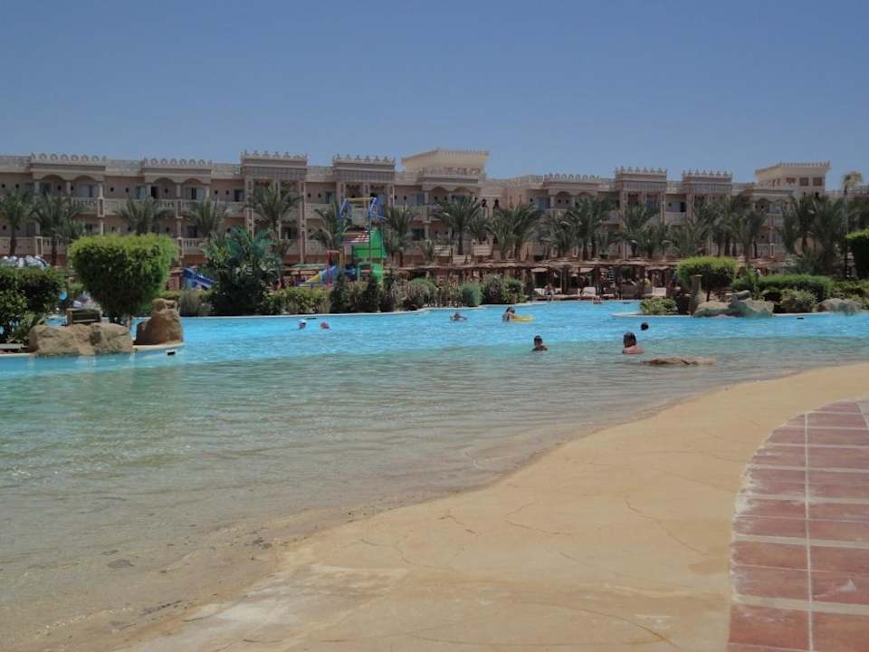 Ein Teil des schönen Pools Pickalbatros Palace Resort