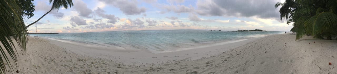 Strand Meeru Maldives Resort Island