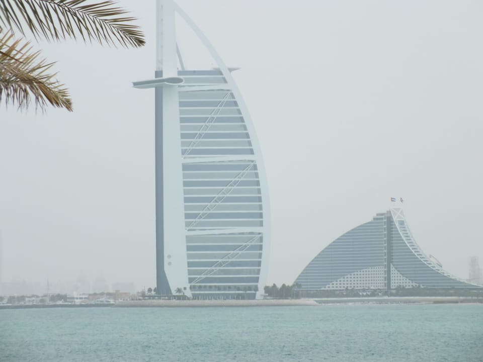 Burj al Arab und Jumeirah Beach blick ausserhalb  Anantara The Palm Dubai Resort