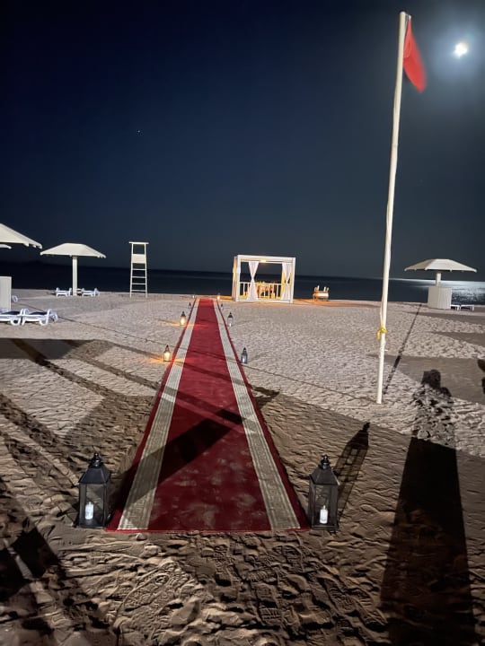 Strand Premier Le Reve Hotel & Spa