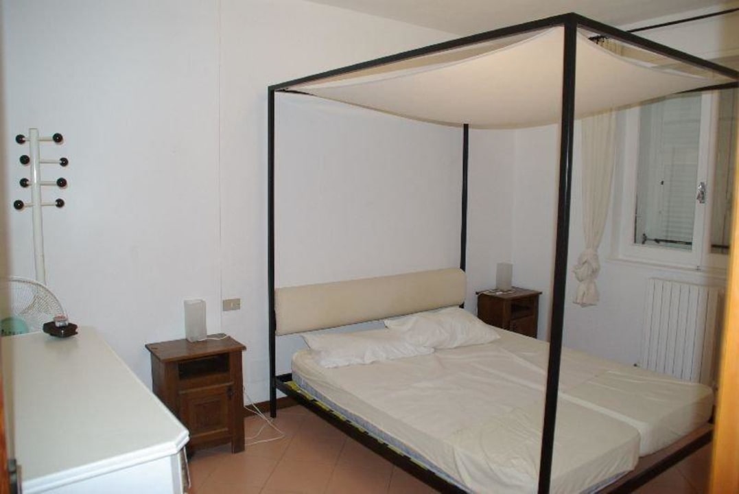 Schlafzimmer FLG104 Villa il Poggetto