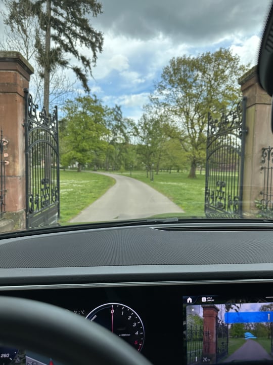 Außenansicht Schloss Saareck Gästehaus