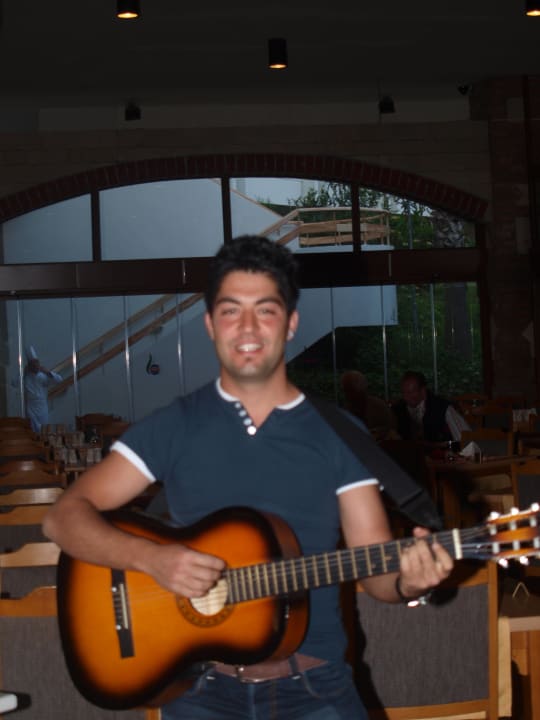 Livemusik während des Abendessen Hotel Defne Garden