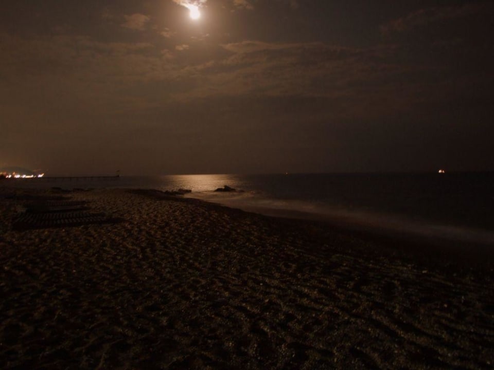 Yetkinstrand by night Hotel Yetkin