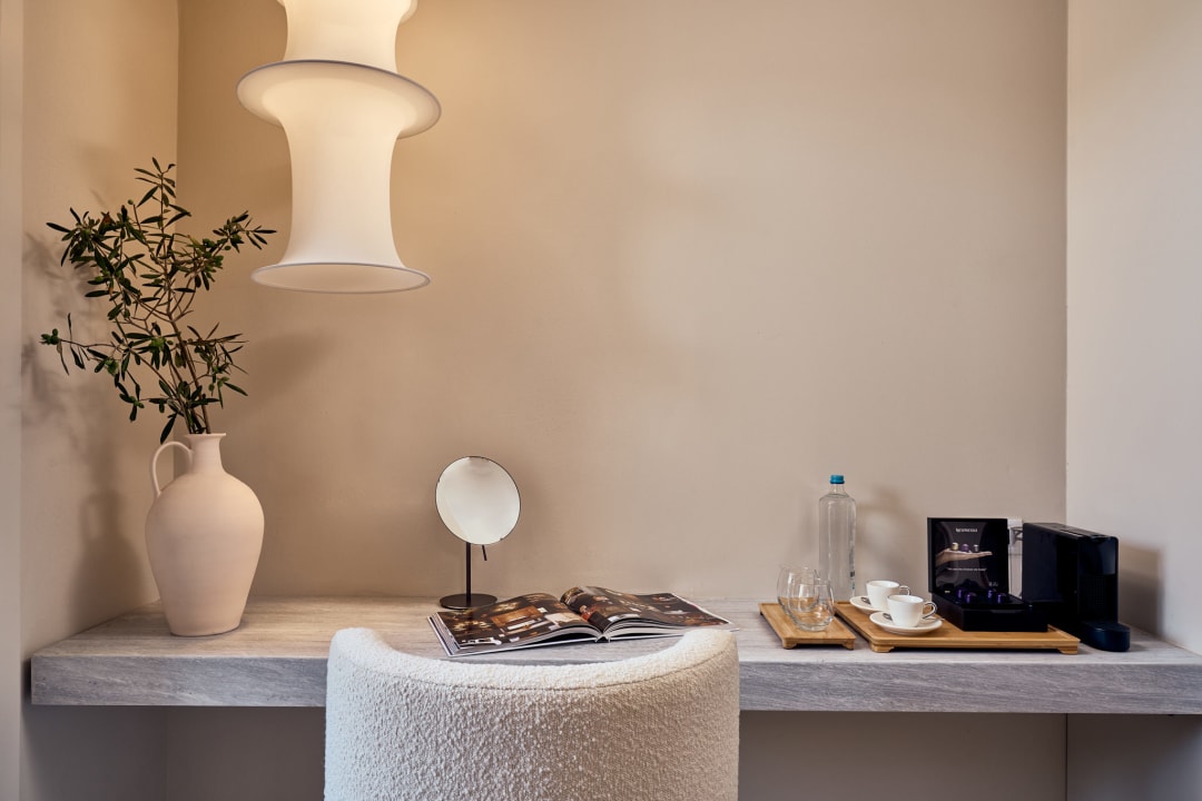 Zimmer Mykonos Theoxenia, a member of Design Hotels