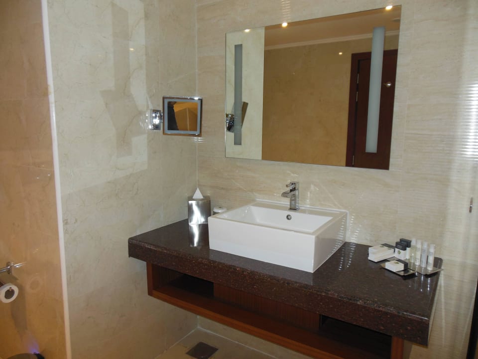 Waschtisch DoubleTree by Hilton Resort & Spa Marjan Island