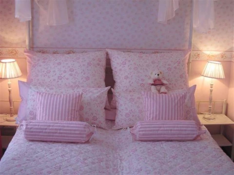 Romantikzimmer 106 Hotel Kugel