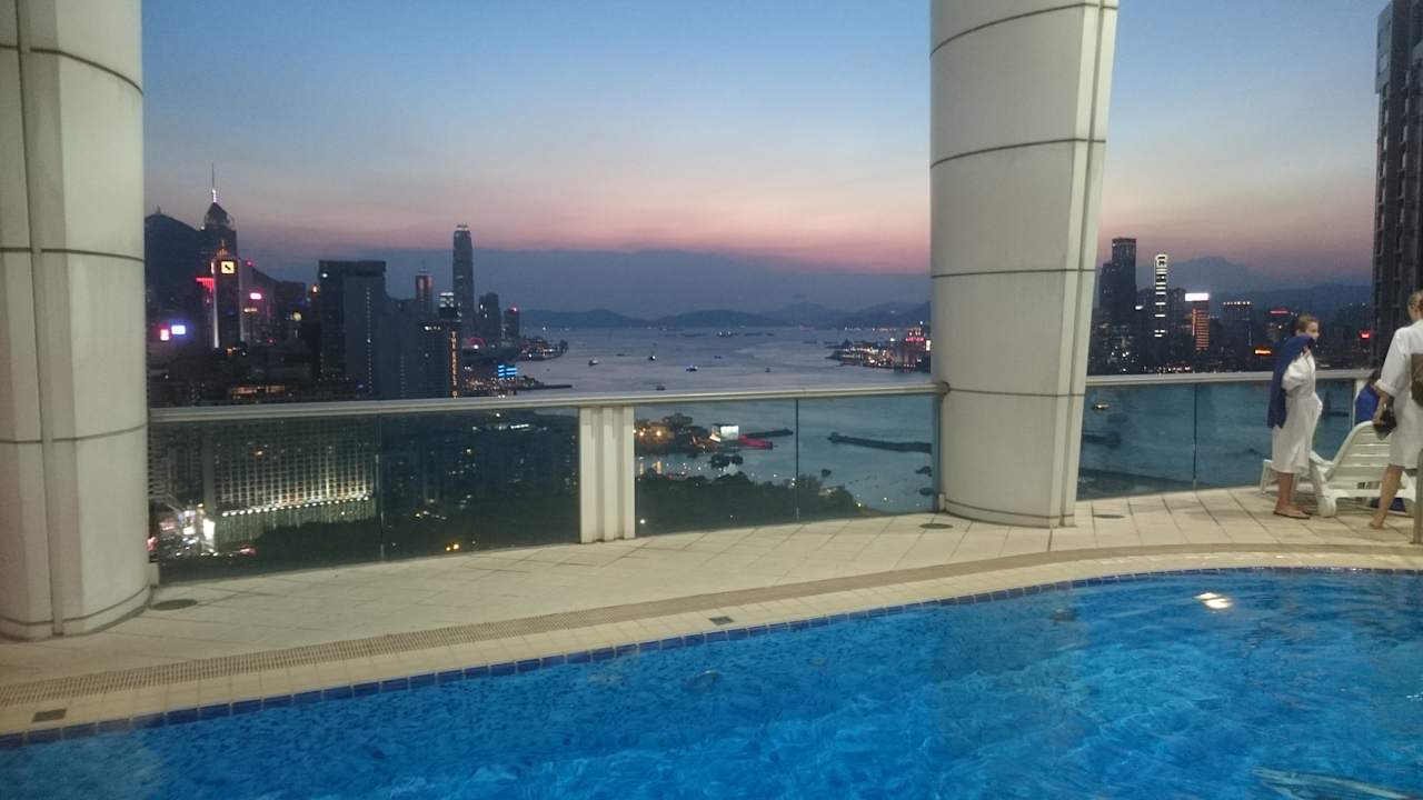 Pool Metropark Hotel Causeway Bay Hong Kong