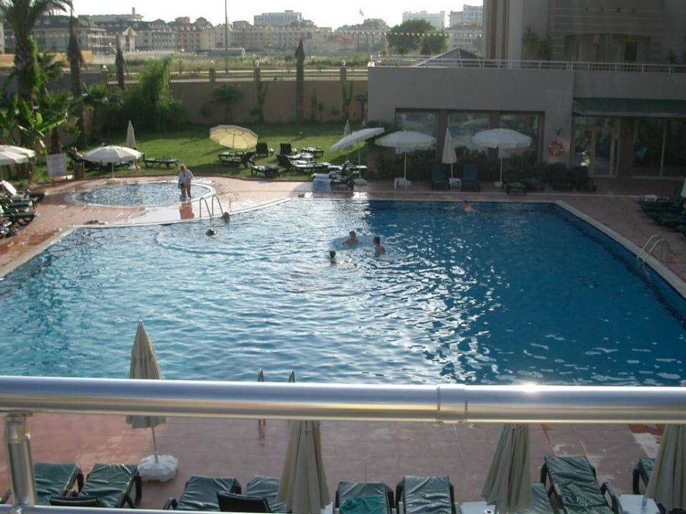 Hotelanlage Pool Hane Family Resort