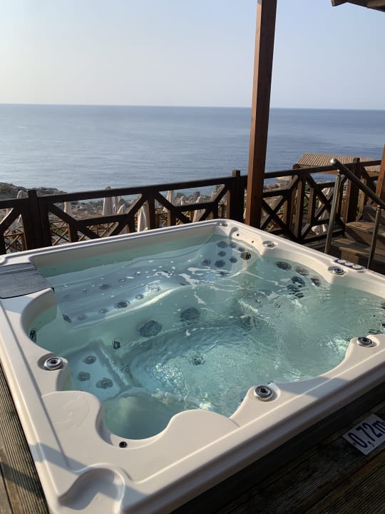 Außenansicht Hotel Kalithea Horizon Royal