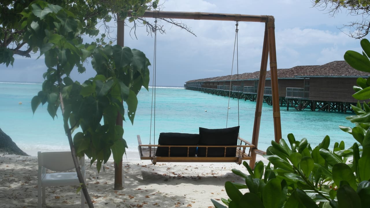 Strand Meeru Maldives Resort Island