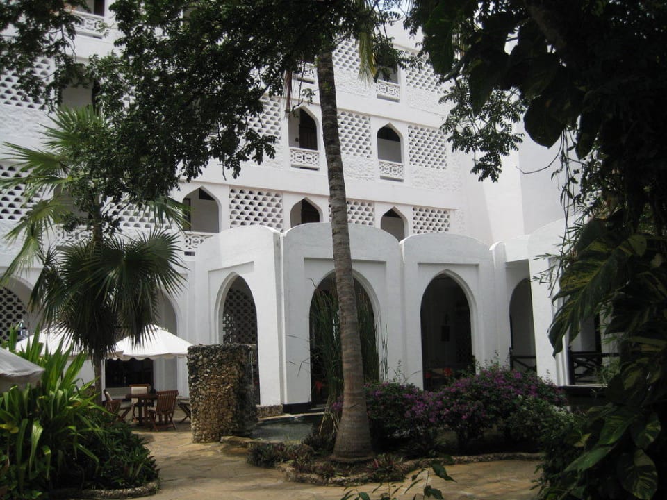 Hotel -Außenansicht Kaskazi Beach Resort