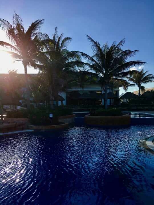 Pool Hotel J.W. Marriott Cancun Resort & Spa