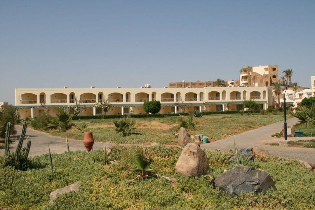 Budynek garden inn Brayka Bay Resort