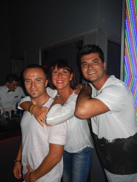 WhiteNiteParty mit Animationschef Gucci, Selin, Osma Limak Lara Deluxe Hotel & Resort