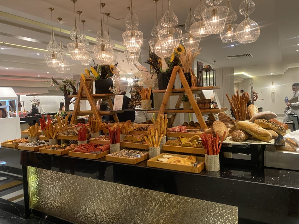 Gastro Premier Le Reve Hotel & Spa