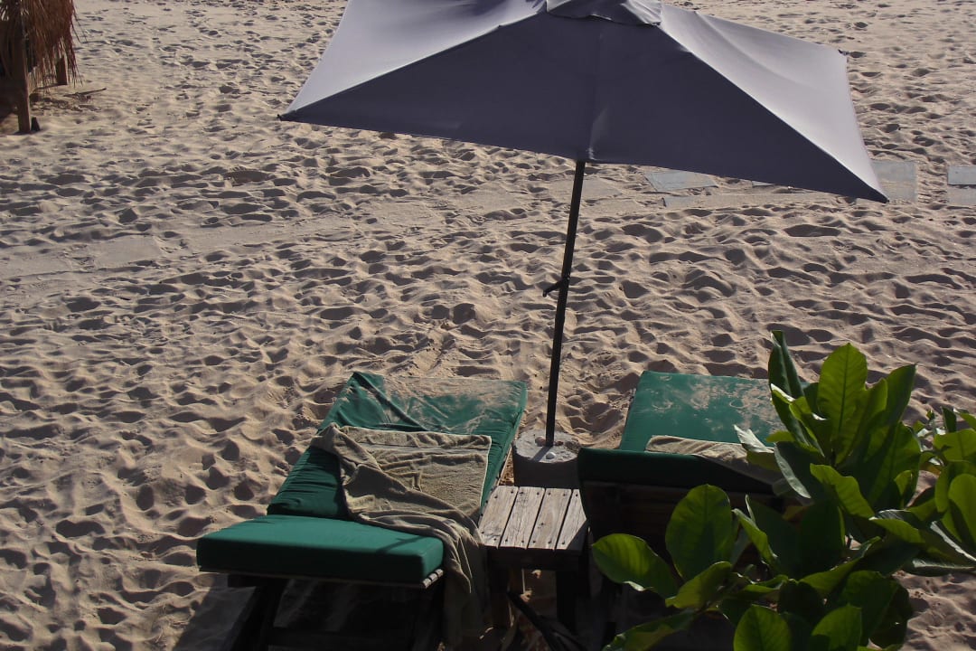 Sonnenschirm am Strand Keyonna Beach Resort Antigua - Adults only