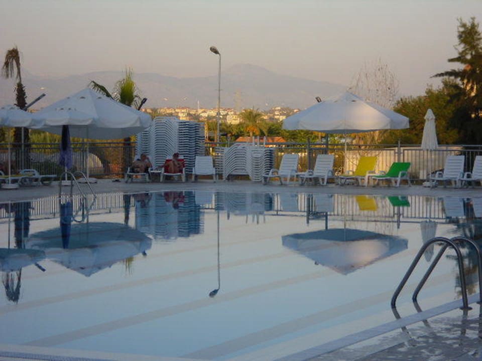 Einer der 4 Pools Club Sidelya Hotel