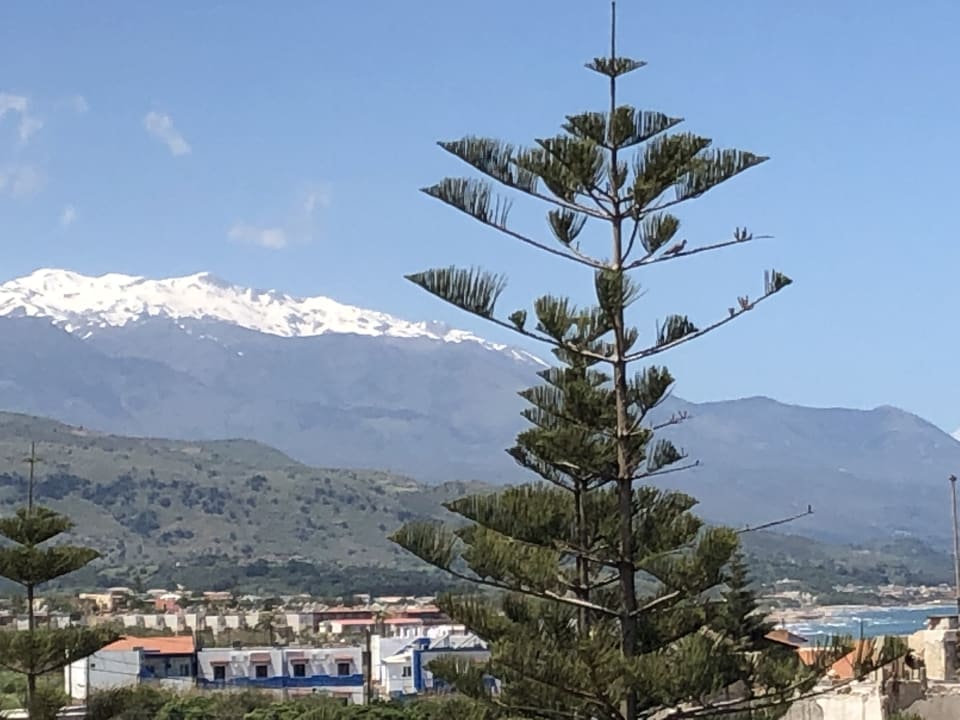 Außenansicht Hydramis Palace Beach Resort