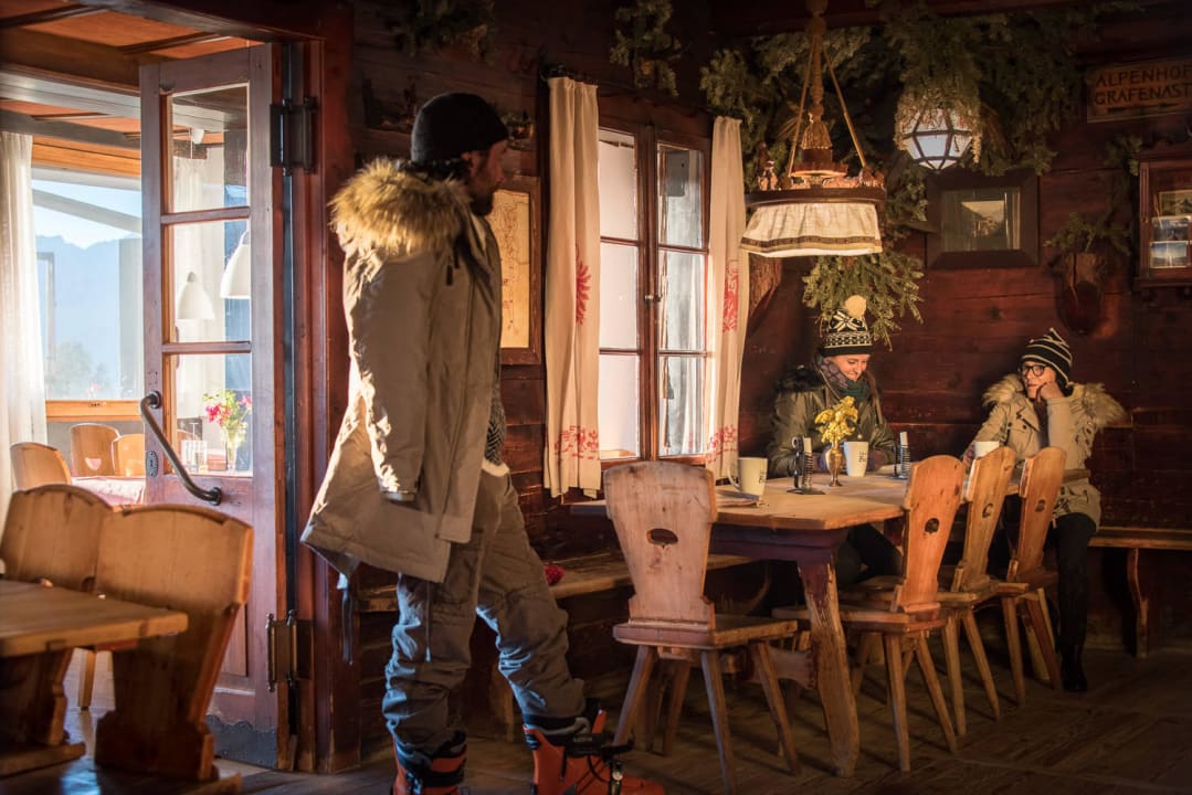 Original Rodelstube aus 1907 Naturhotel Grafenast