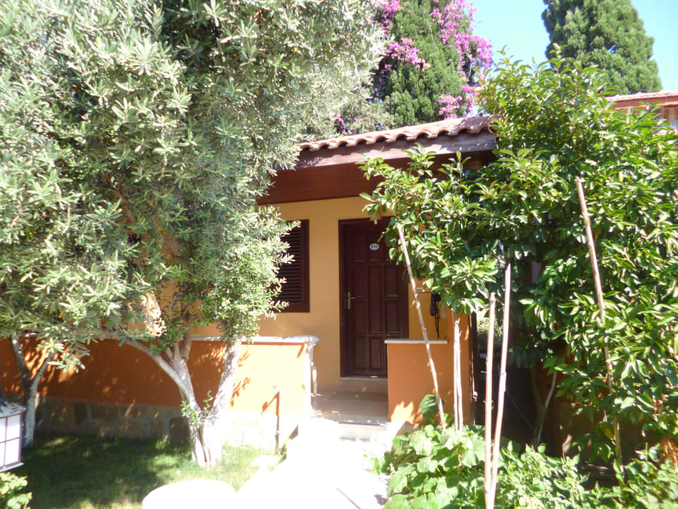 Bungalow_Eingang Özlem Garden Hotel