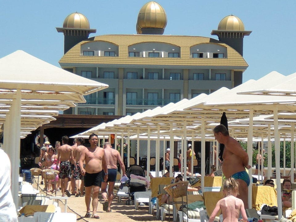 Blick vom Strand Aydinbey Kings Palace & Spa