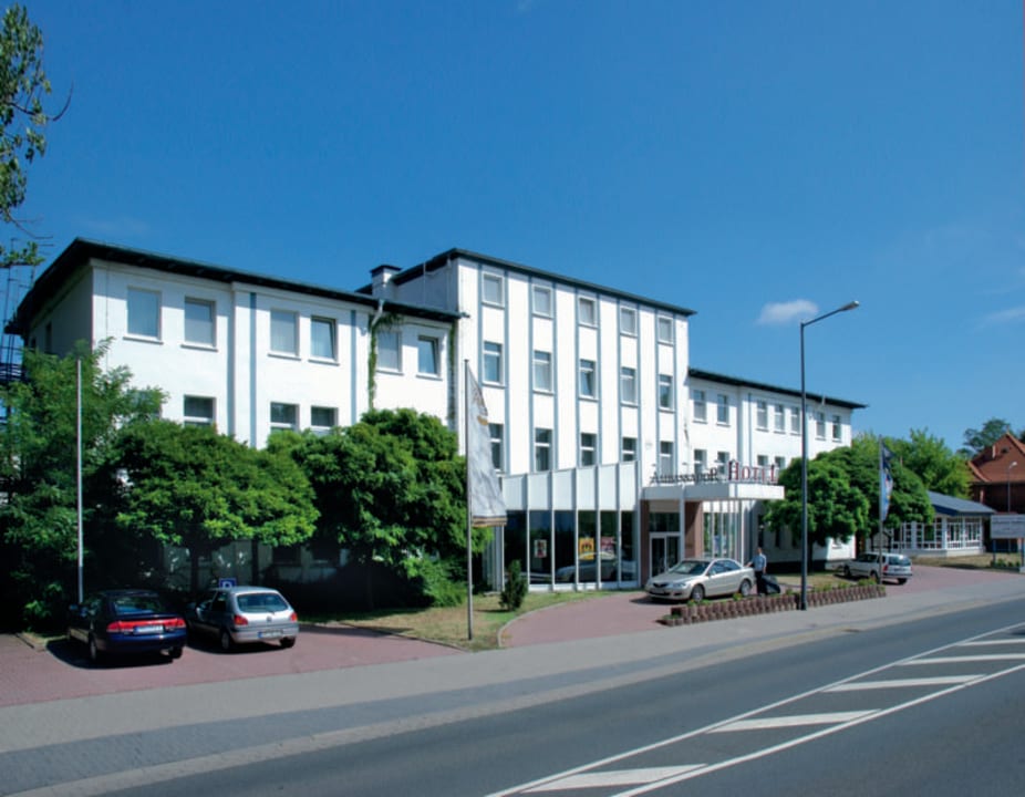 Hotel Aussenansicht Hotel Bitterfelder Hof