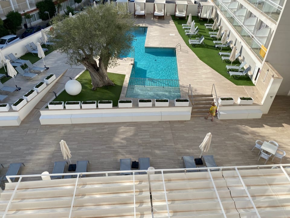 Pool BQ Bulevar Paguera - Adults only