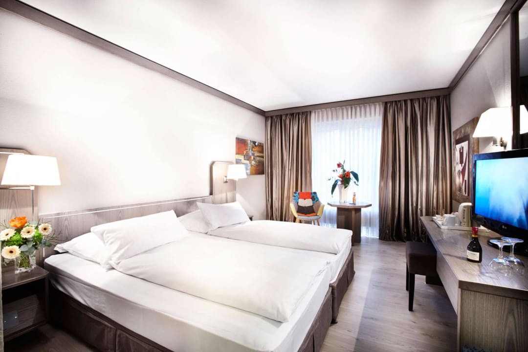 Doppelzimmer Hotel Düsseldorf City by Tulip Inn