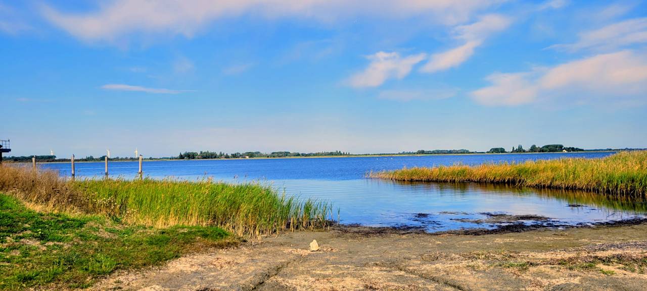 Strand Hausboote und Fewo Vieregge
