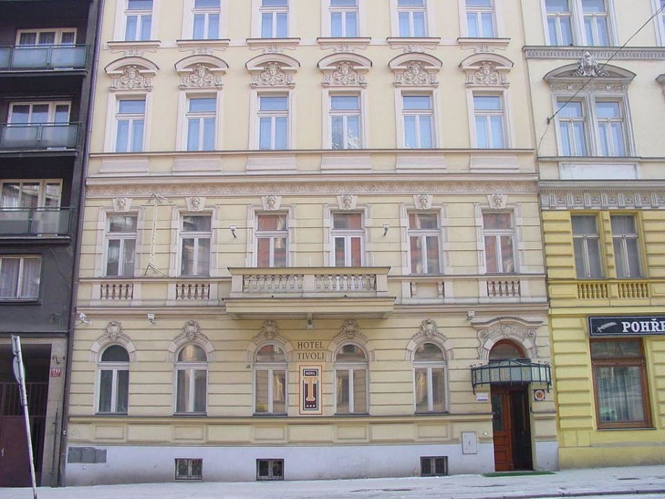 Hotel Tivoli von außen Hotel Tivoli
