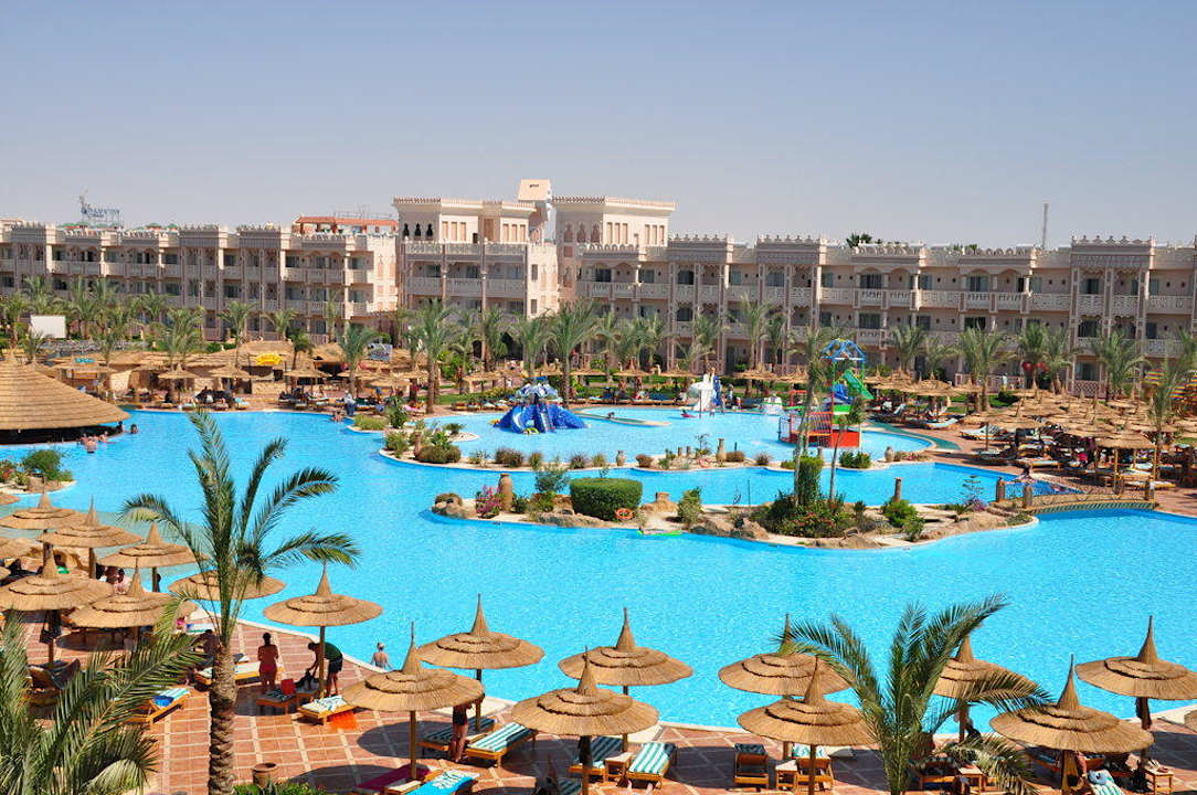 Guter Grund wieder her zu kommen! Pickalbatros Palace Resort