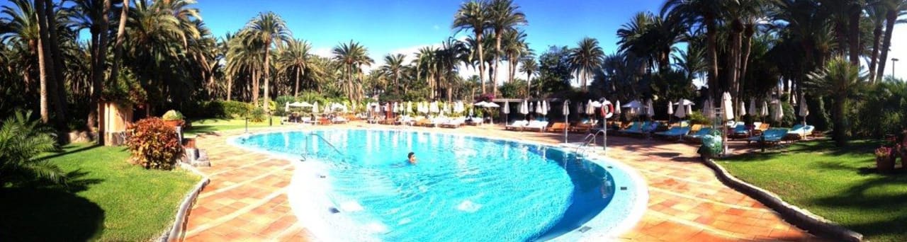 Der kleinere Salzwasserpool Seaside Hotel Palm Beach