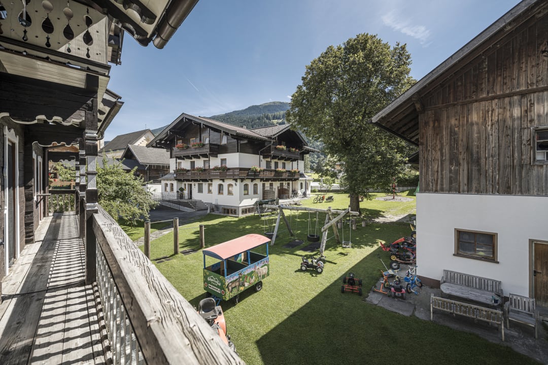 Außenansicht Kinderbauernhof Scharrerhof