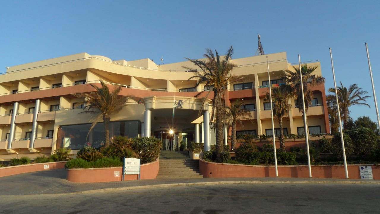 Hoteleingang Riviera Spa Resort - Adults Only