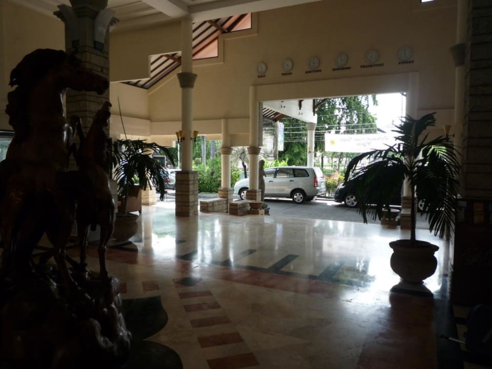 Lobby Bali Rani Hotel
