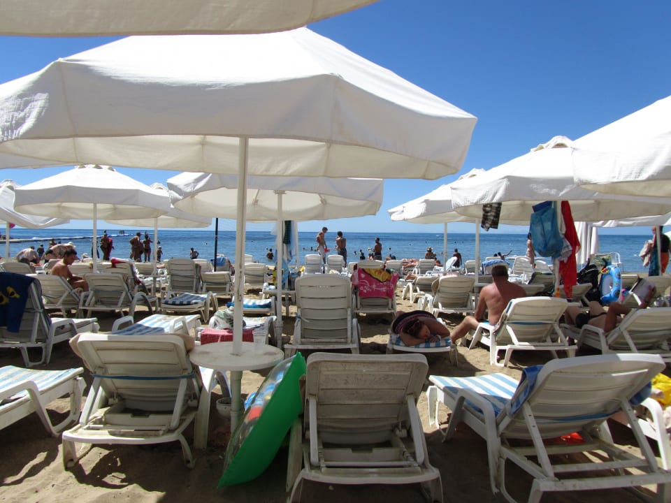 Nie ma gdzie palca włożyć Sunrise Beach Side