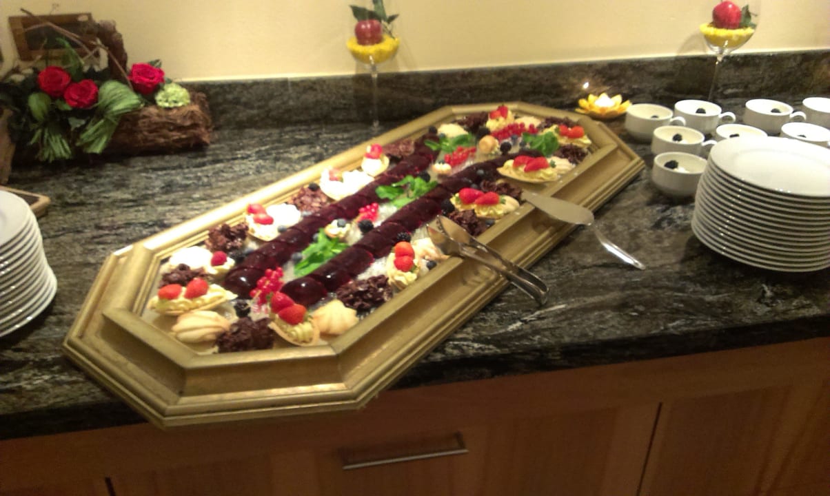 Dessertbüffet Vitalpina Hotel Waldhof